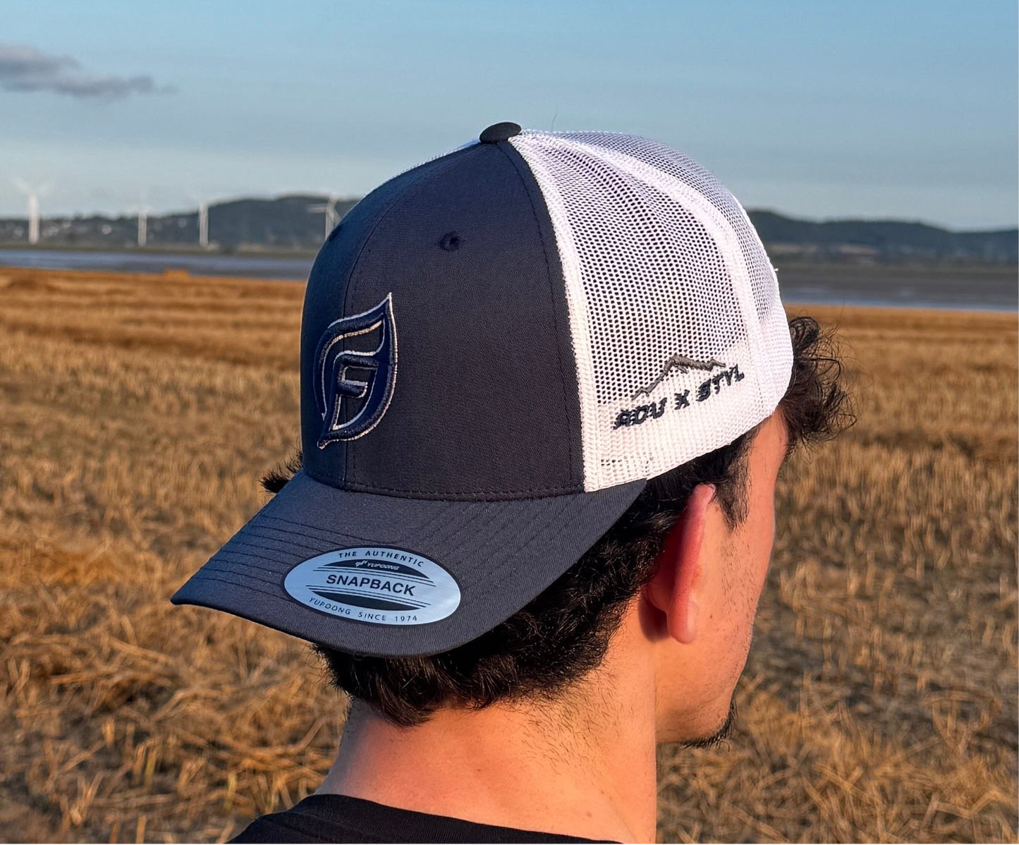 FreshTred ‘The Basics’ Cap - Navy/White